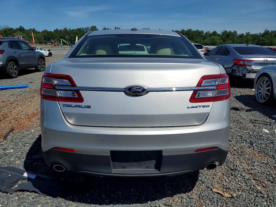 Photo 6 from auction – 2019 FORD TAURUS with VIN 1FAHP2F87KG114519