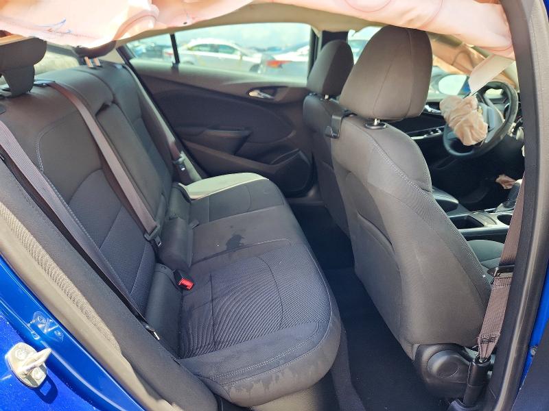 Photo 10 from auction – 2017 CHEVROLET CRUZE with VIN 3G1BE5SM7HS557248