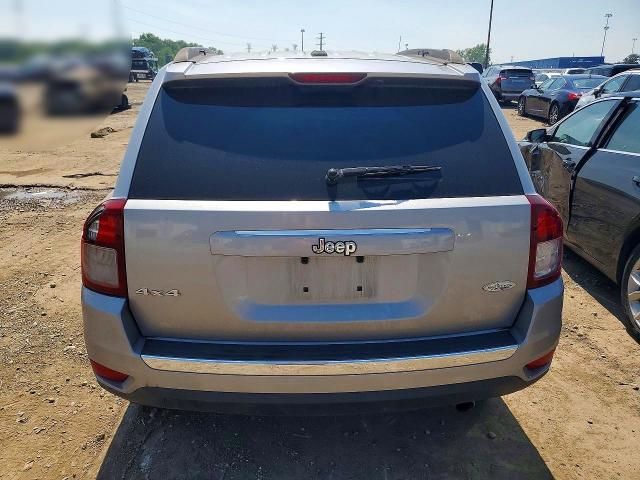Photo 6 from auction – 2016 JEEP COMPASS with VIN 1C4NJDEBXGD764316