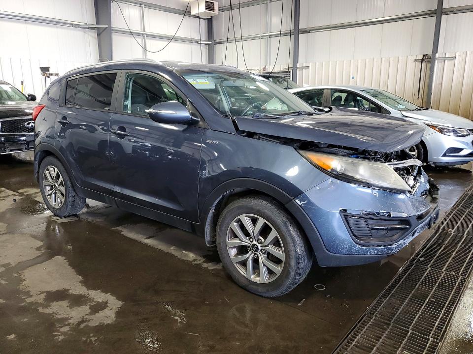 Photo 4 from auction – 2015 KIA SPORTAGE with VIN KNDPBCAC8F7779750
