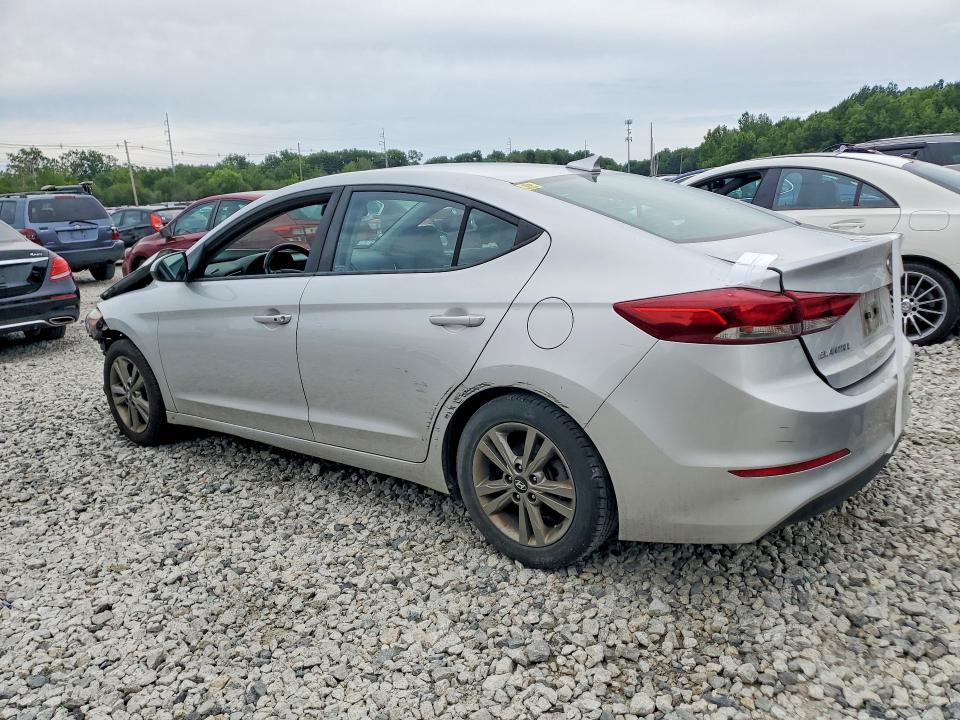 Photo 2 from auction – 2018 HYUNDAI ELANTRA with VIN 5NPD84LF2JH296192