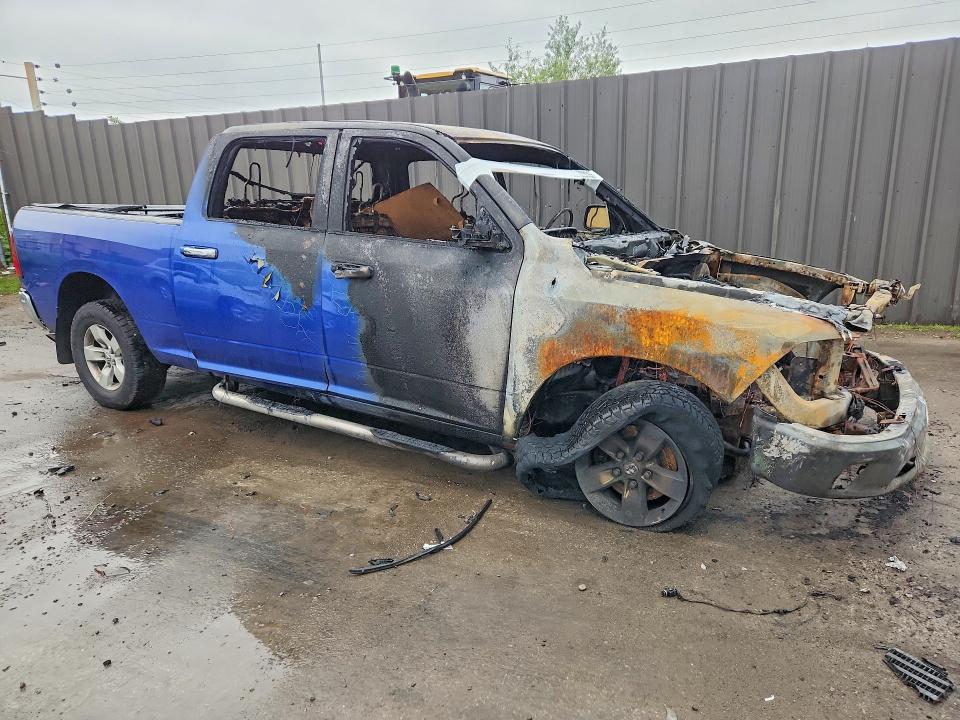 Zdjęcie 4 z aukcji – 2015 RAM 1500 z VIN 1C6RR7TM1FS579914