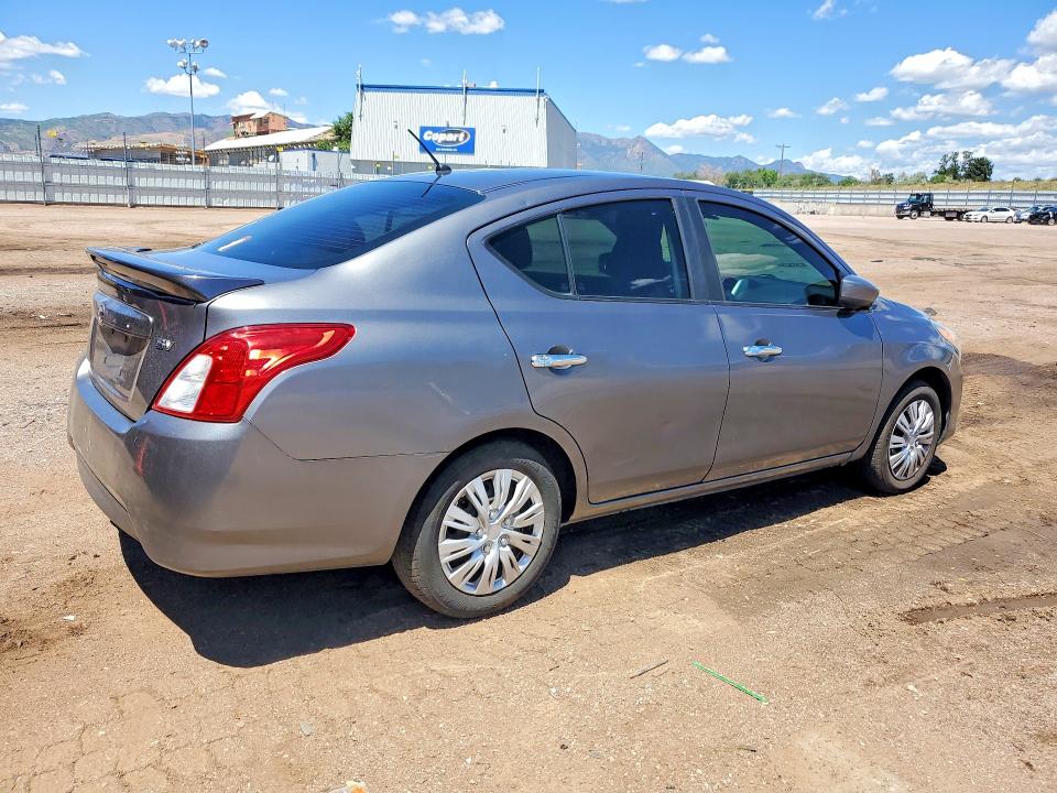 Photo 3 from auction – 2017 NISSAN VERSA with VIN 3N1CN7AP7HL802274