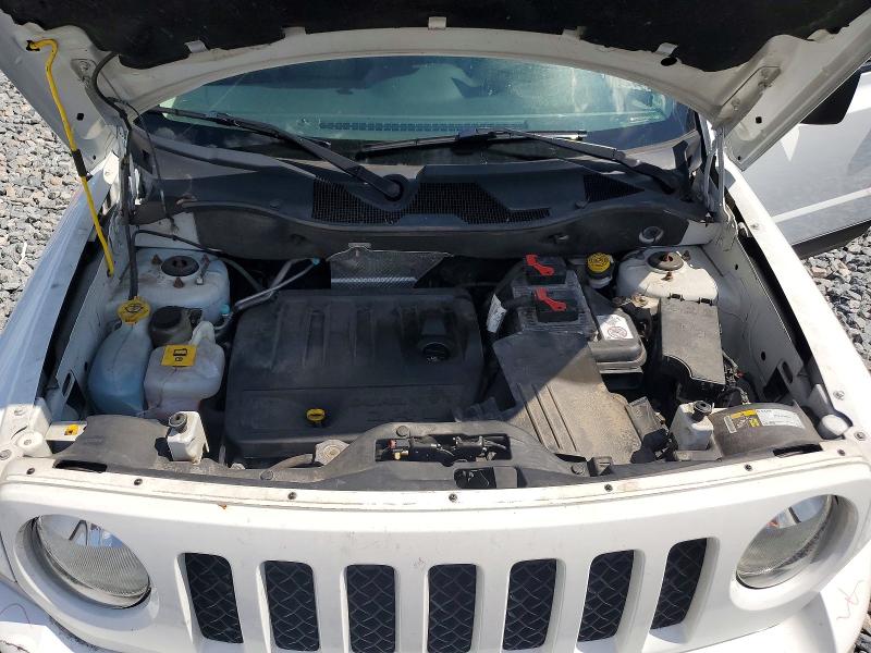 Photo 11 from auction – 2016 JEEP PATRIOT with VIN 1C4NJRFB7GD597683