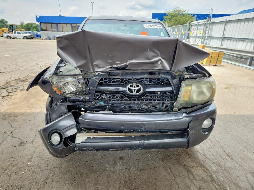 Photo 5 from auction – 2011 TOYOTA TACOMA with VIN 5TFLU4EN4BX020095