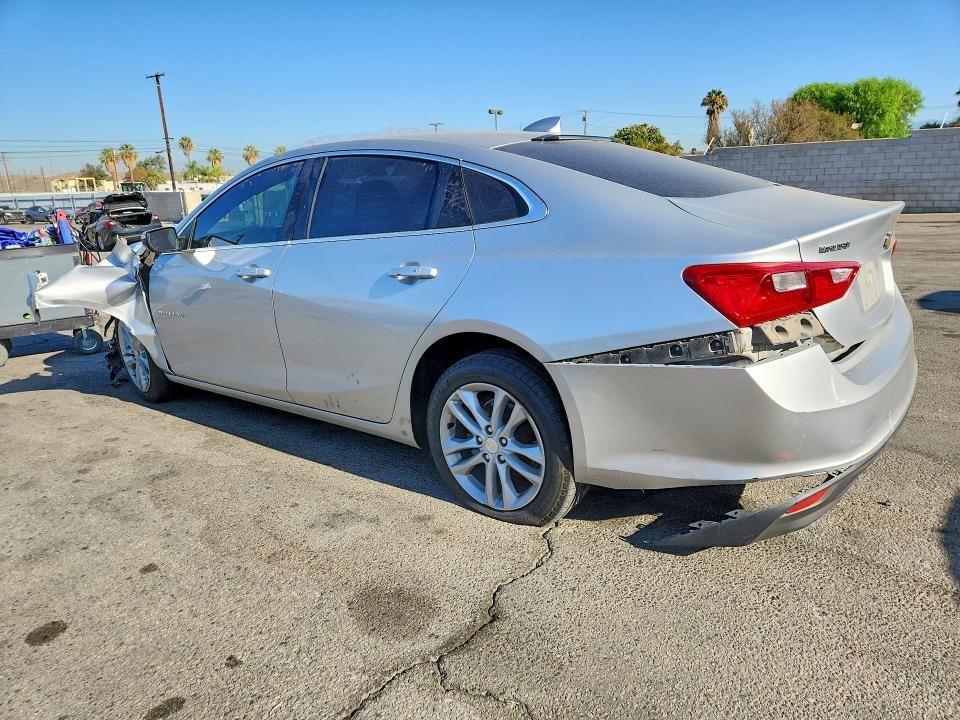 Photo 2 from auction – 2018 CHEVROLET MALIBU with VIN 1G1ZD5ST5JF153447