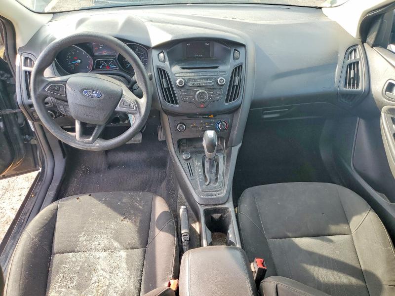 Photo 8 from auction – 2015 FORD FOCUS with VIN 1FADP3F2XFL325775