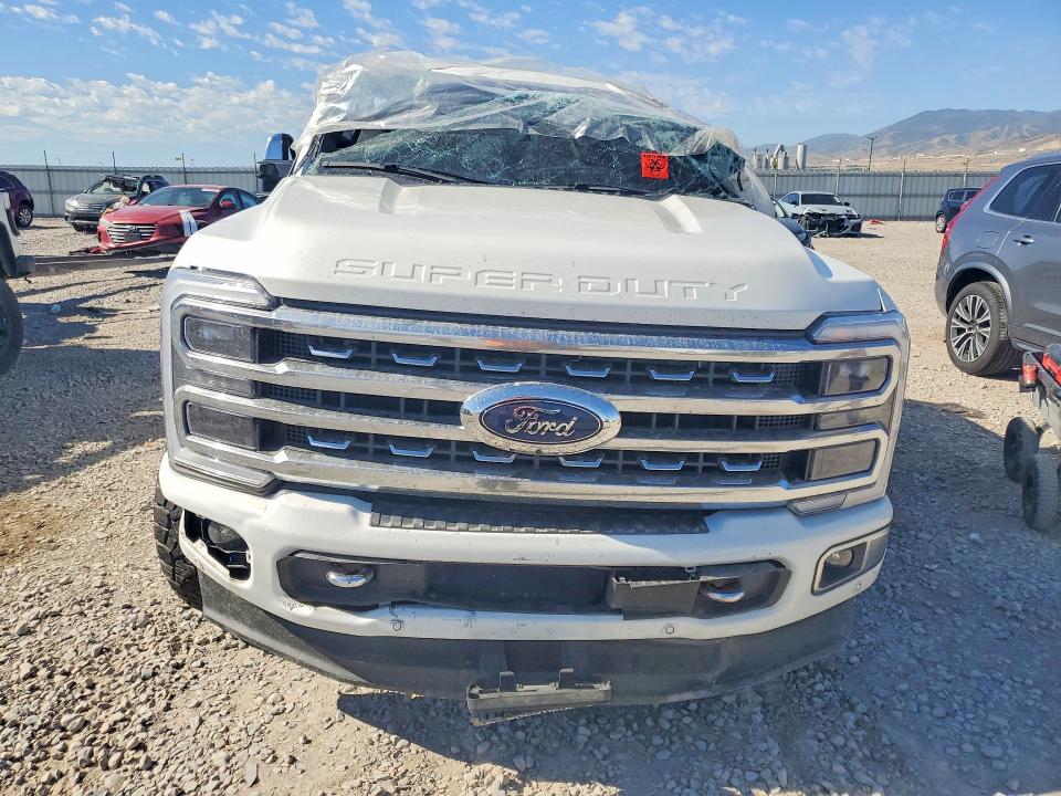 Photo 5 from auction – 2024 FORD F350 with VIN 1FT8W3BM6RED95613