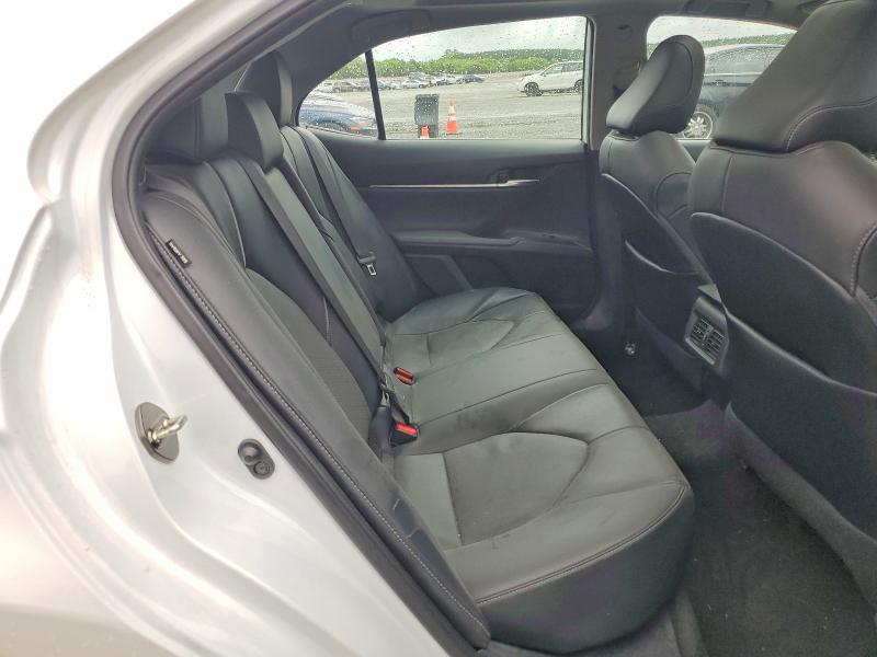 Photo 10 from auction – 2020 TOYOTA CAMRY with VIN 4T1K61AK9LU953344