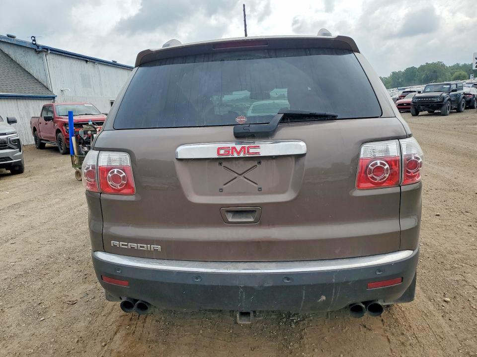 Photo 6 from auction – 2010 GMC ACADIA with VIN 1GKLRNED9AJ104000