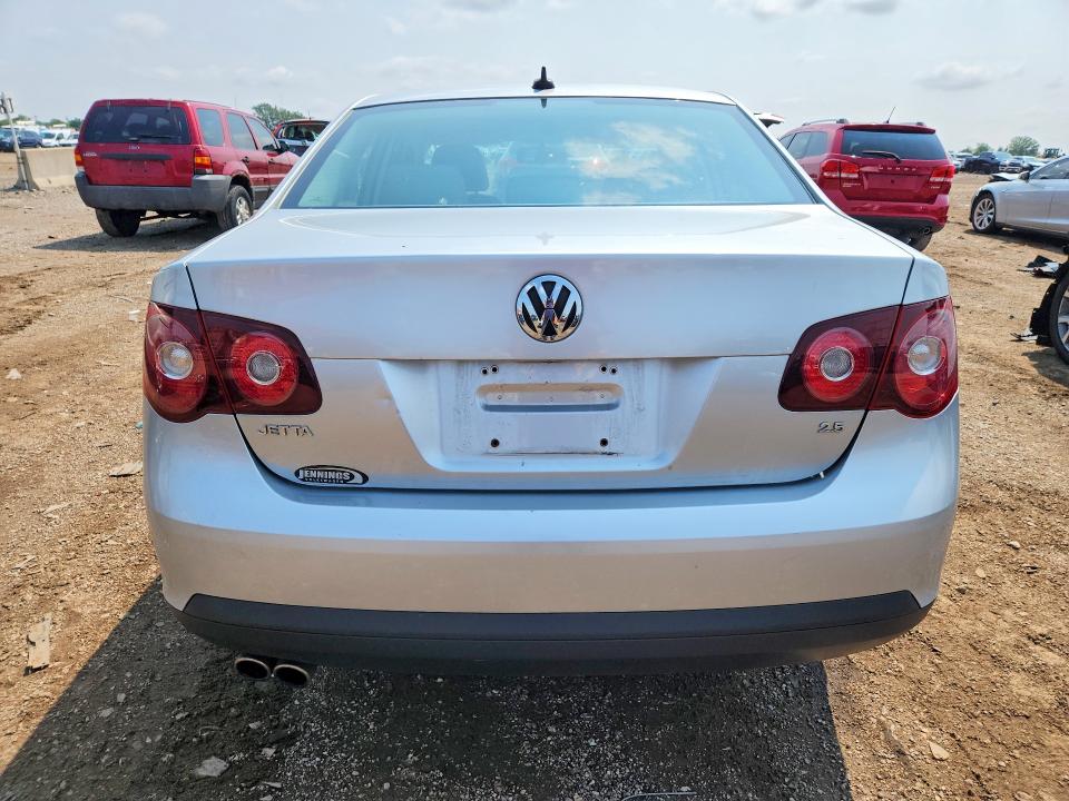 Photo 6 from auction – 2008 VOLKSWAGEN JETTA with VIN 3VWRM71K78M040246