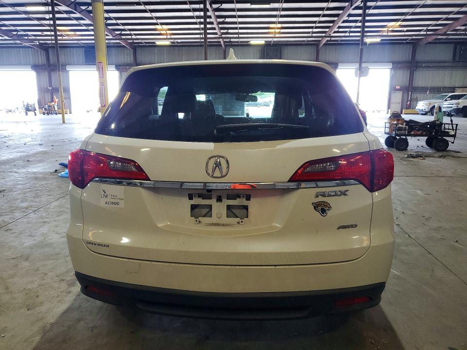 Photo 6 from auction – 2015 ACURA RDX with VIN 5J8TB4H33FL020989