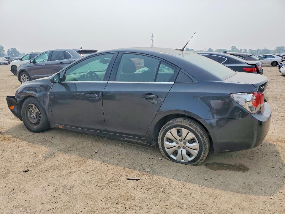 Photo 2 from auction – 2014 CHEVROLET CRUZE with VIN 1G1PC5SB7E7380737