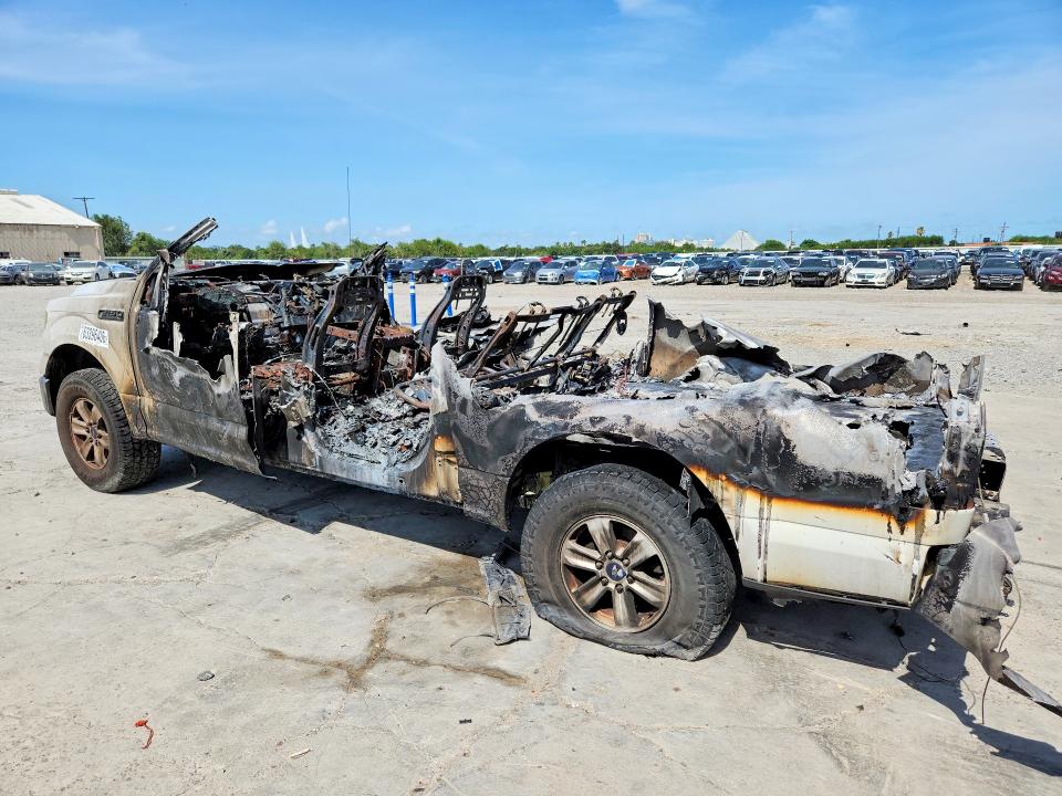Снимка 2 от търг – 2015 FORD F150 с VIN 1FTEW1EP5FFA55131