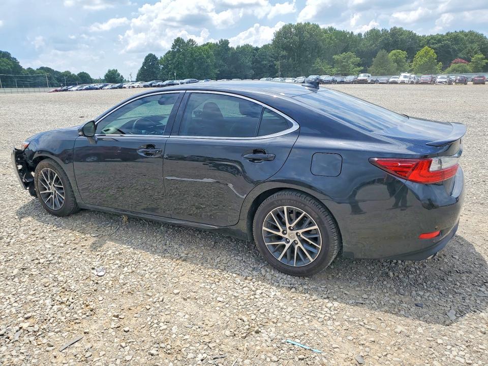 Zdjęcie 2 z aukcji – 2016 LEXUS ES z VIN 58ABK1GGXGU030030