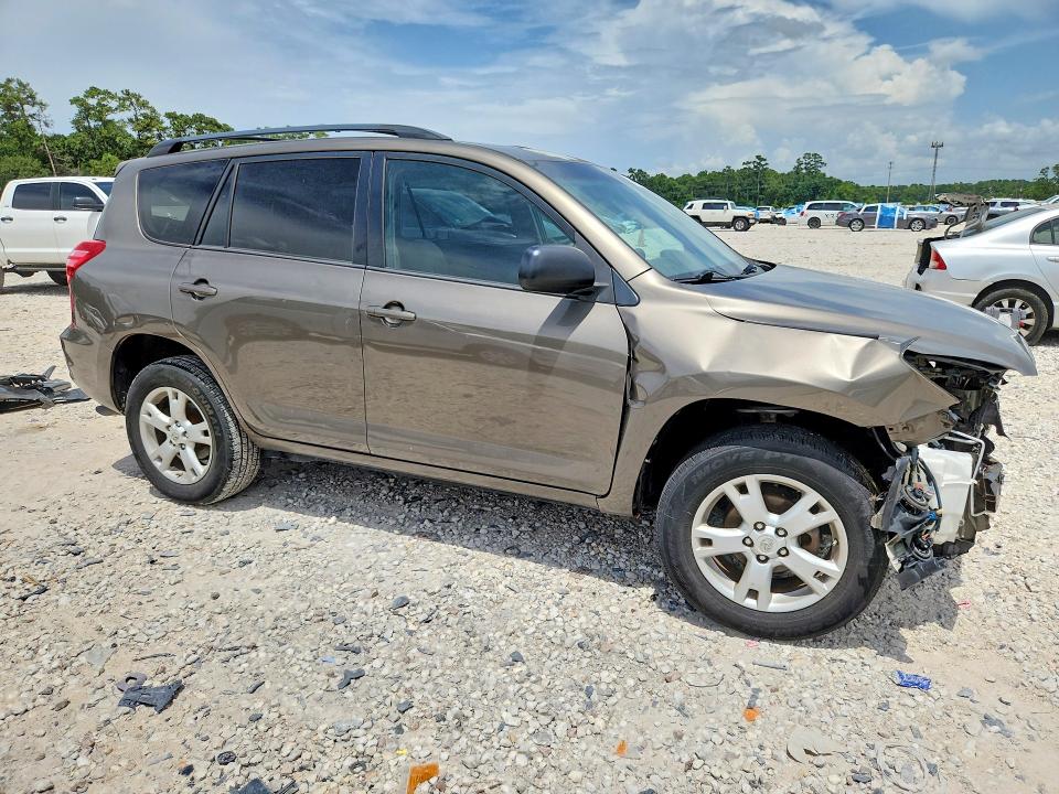 Photo 4 from auction – 2011 TOYOTA RAV4 with VIN 2T3ZF4DV3BW097521