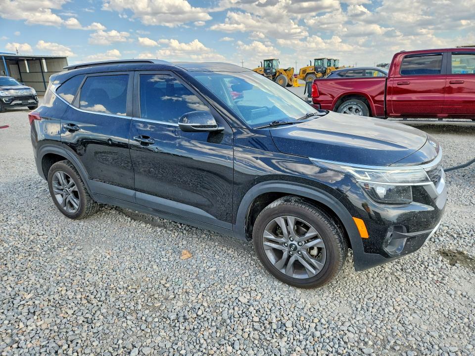 Photo 4 from auction – 2021 KIA SELTOS with VIN KNDEU2AA3M7105710