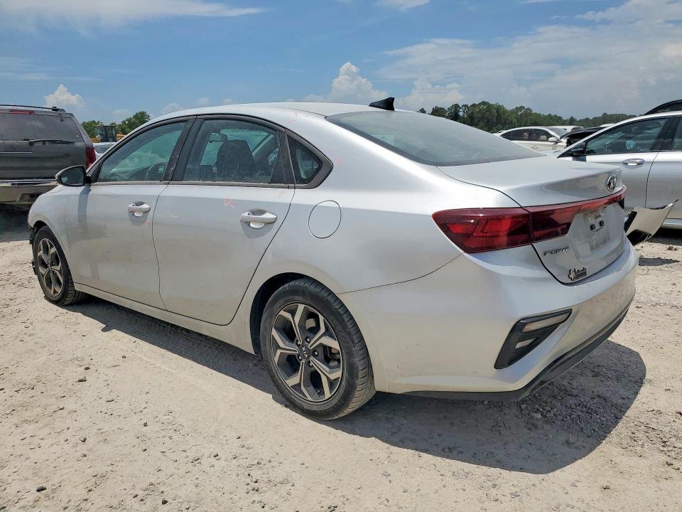 Photo 2 from auction – 2020 KIA FORTE with VIN 3KPF24AD2LE141340