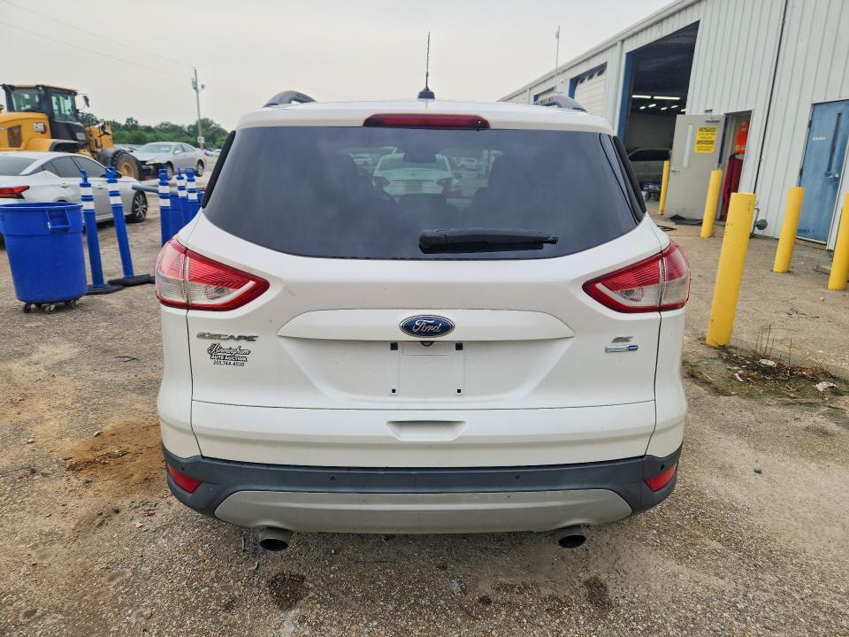 Photo 6 from auction – 2015 FORD ESCAPE with VIN 1FMCU9GX5FUA72334
