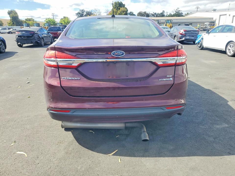 Photo 6 from auction – 2017 FORD FUSION with VIN 3FA6P0LU1HR157607