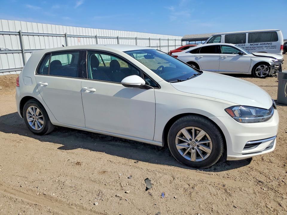 Photo 4 from auction – 2019 VOLKSWAGEN GOLF with VIN 3VWG57AU5KM021157