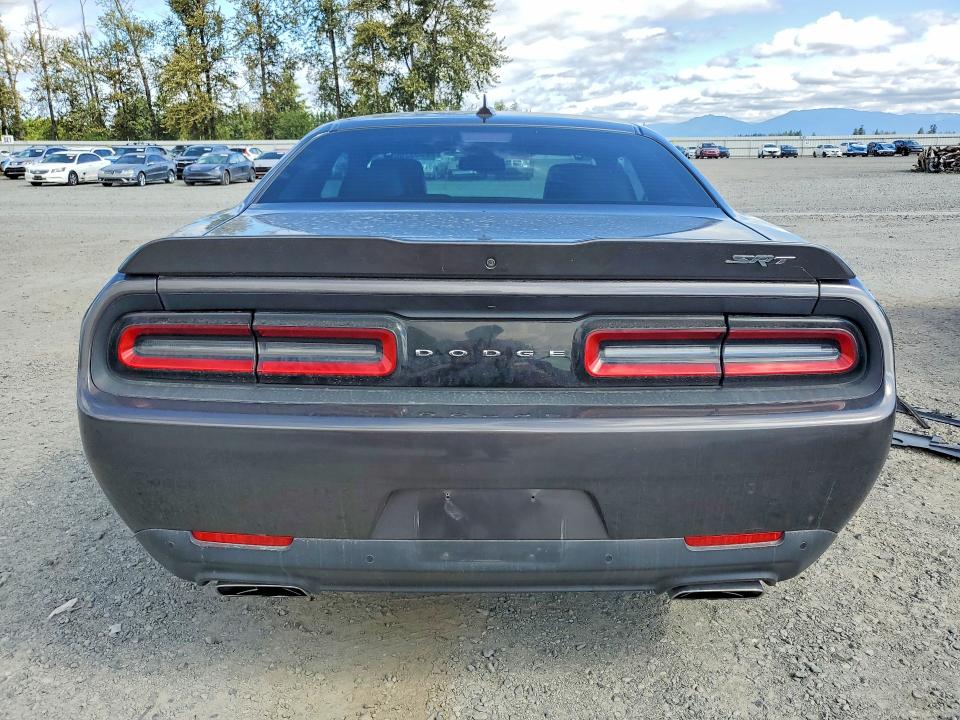 Photo 6 from auction – 2016 DODGE CHALLENGER with VIN 2C3CDZDJ4GH201516