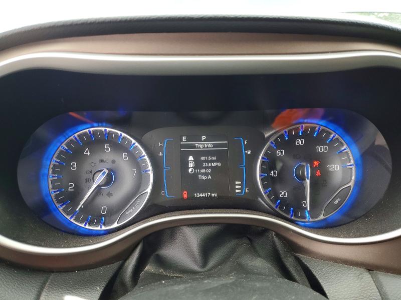 Photo 9 from auction – 2017 CHRYSLER PACIFICA with VIN 2C4RC1DG7HR642941