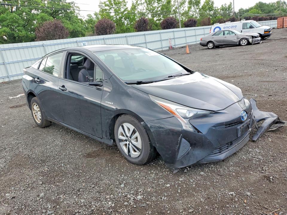 Photo 4 from auction – 2016 TOYOTA PRIUS with VIN JTDKARFUXG3517495