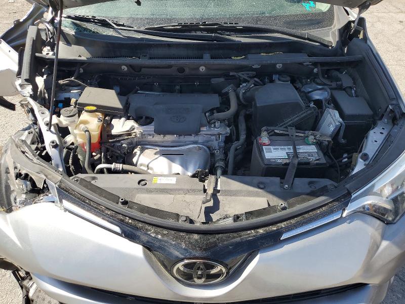 Photo 12 from auction – 2017 TOYOTA RAV4 with VIN 2T3YFREV8HW322600