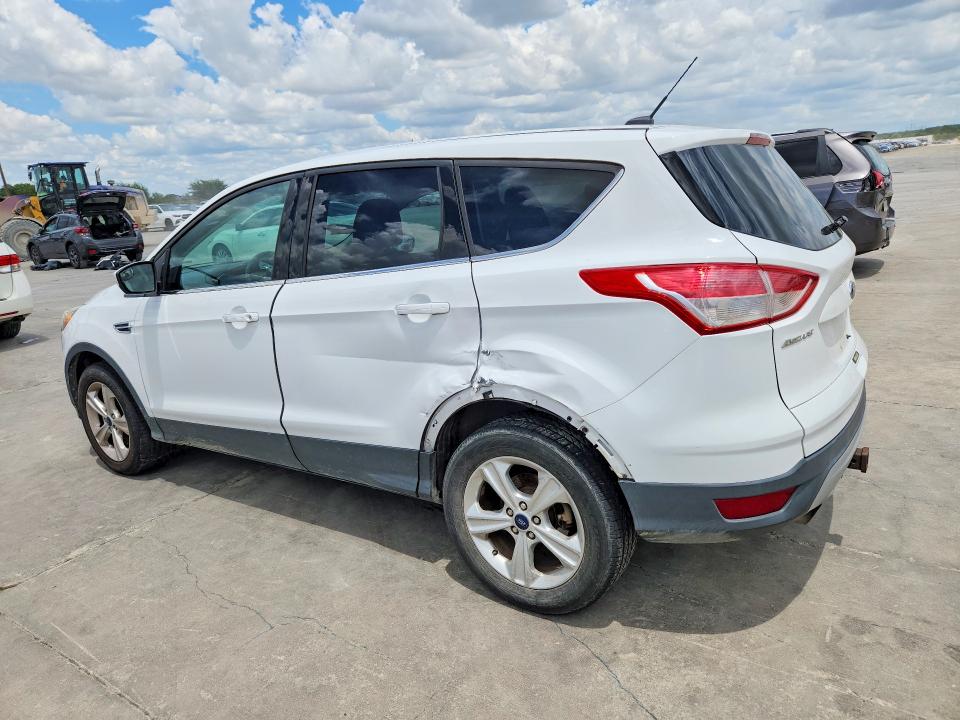 Photo 2 from auction – 2015 FORD ESCAPE with VIN 1FMCU9G96FUB40416