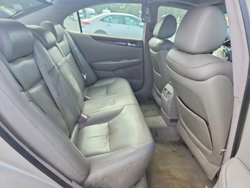 Photo 10 from auction – 2004 LEXUS ES with VIN JTHBA30GX45043045