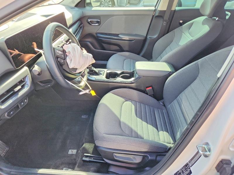 Photo 7 from auction – 2025 KIA K4 with VIN 3KPFU4DE5SE031458