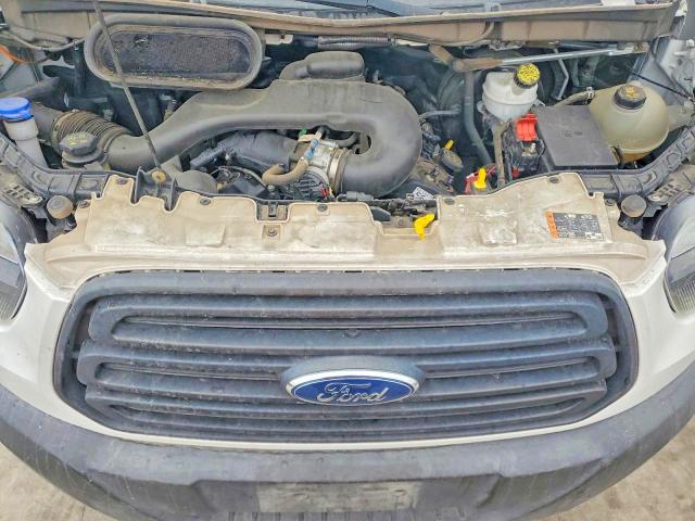 Photo 12 from auction – 2019 FORD TRANSIT with VIN 1FTYR2ZM5KKB10852