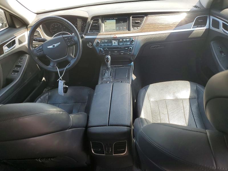 Photo 8 from auction – 2015 HYUNDAI GENESIS with VIN KMHGN4JEXFU013725