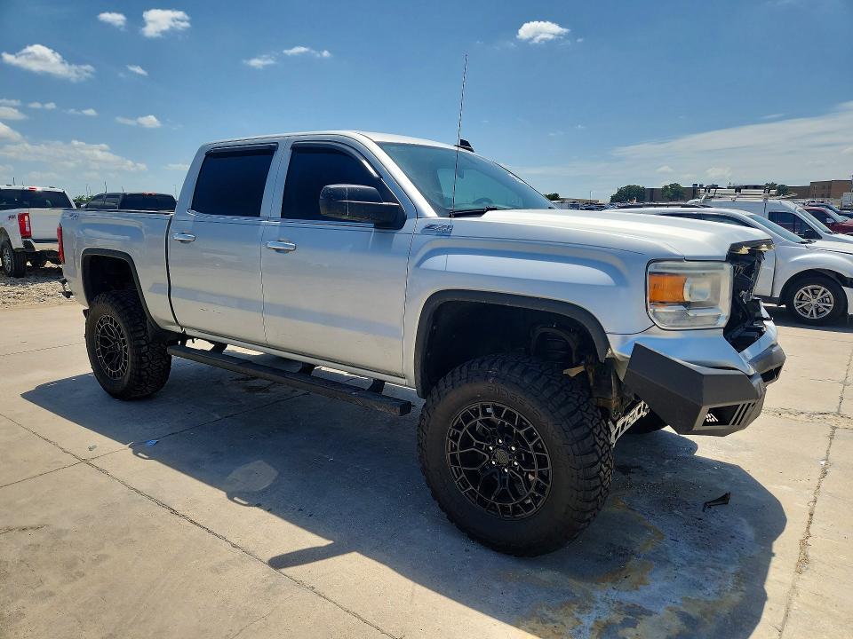 Photo 4 from auction – 2015 GMC SIERRA with VIN 3GTU2VEC5FG437864