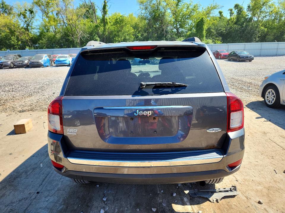 Photo 6 from auction – 2015 JEEP COMPASS with VIN 1C4NJCEAXFD209849