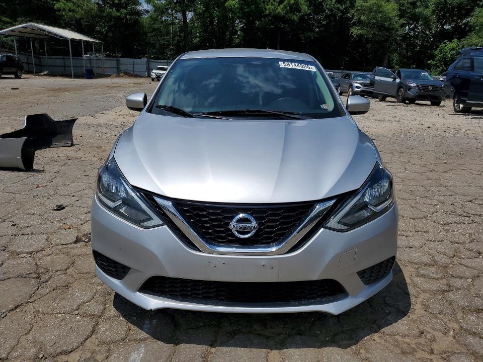 Photo 5 from auction – 2017 NISSAN SENTRA with VIN 3N1AB7AP7HY241951