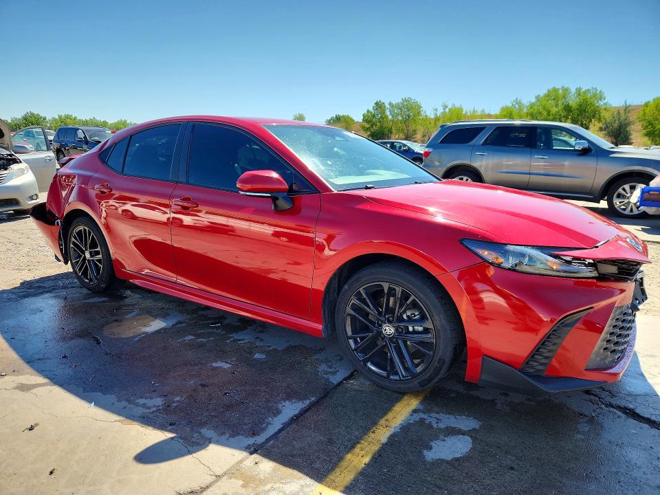 Photo 4 from auction – 2025 TOYOTA CAMRY with VIN 4T1DAACK5SU001119