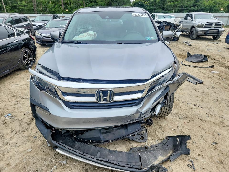 Photo 5 from auction – 2020 HONDA PILOT with VIN 5FNYF6H53LB069386