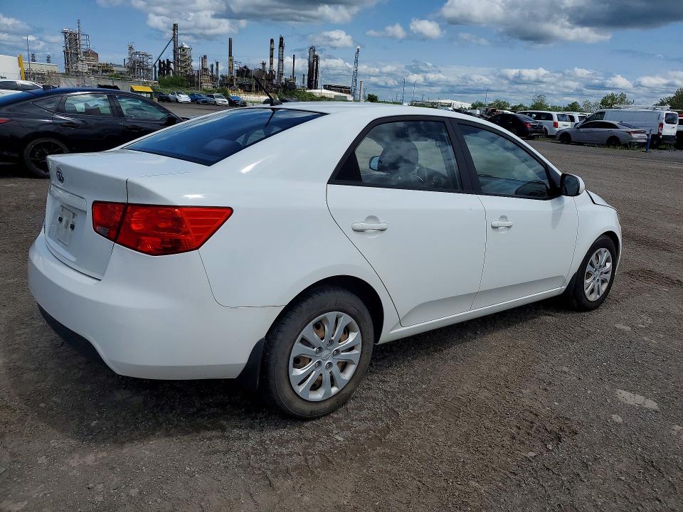 Photo 3 from auction – 2013 KIA FORTE with VIN KNAFT4A26D5661188