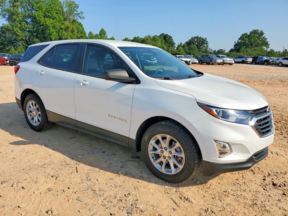 Photo 4 from auction – 2020 CHEVROLET EQUINOX with VIN 3GNAXHEV8LS697392