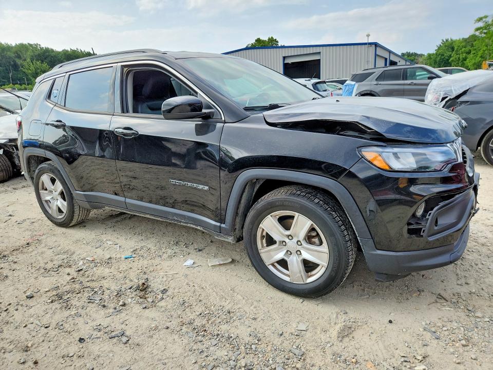 Photo 4 from auction – 2022 JEEP COMPASS with VIN 3C4NJCBB4NT138816