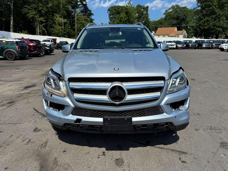 Photo 6 from auction – 2016 MERCEDES-BENZ GL with VIN 4JGDF6EE3GA668754