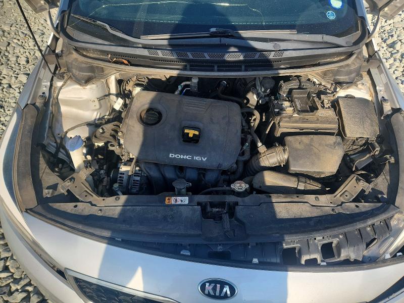 Foto 11 de la subasta – 2018 KIA FORTE con VIN 3KPFL4A77JE239509