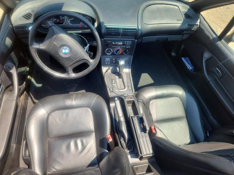 Photo 8 from auction – 1998 BMW Z3 with VIN 4USCJ3338WLB63677