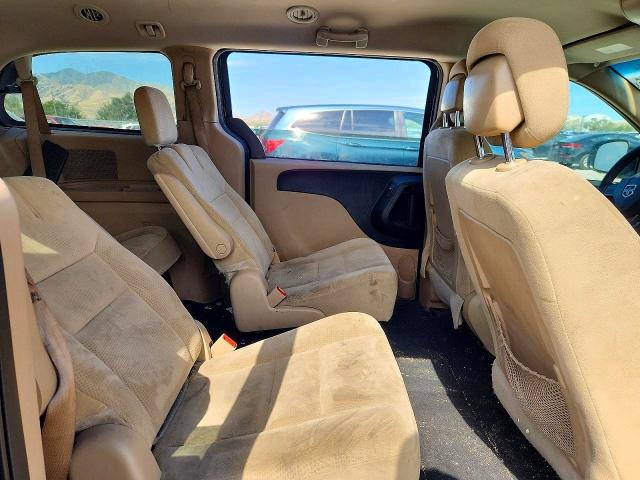Photo 11 from auction – 2016 DODGE GRAND CARAVAN with VIN 2C4RDGCG3GR312939