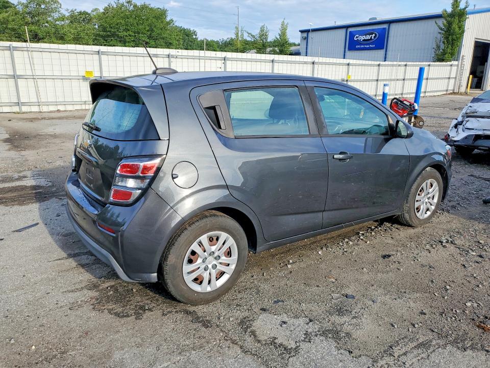 Photo 3 from auction – 2020 CHEVROLET SONIC with VIN 1G1JG6SB9L4127952