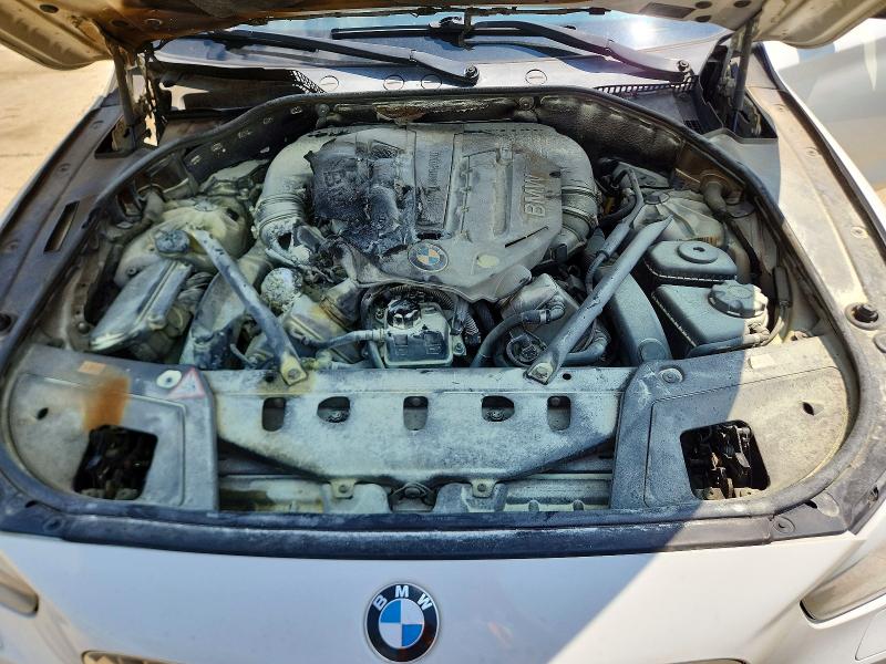 Photo 11 from auction – 2012 BMW 550 with VIN WBASP4C5XCC341991