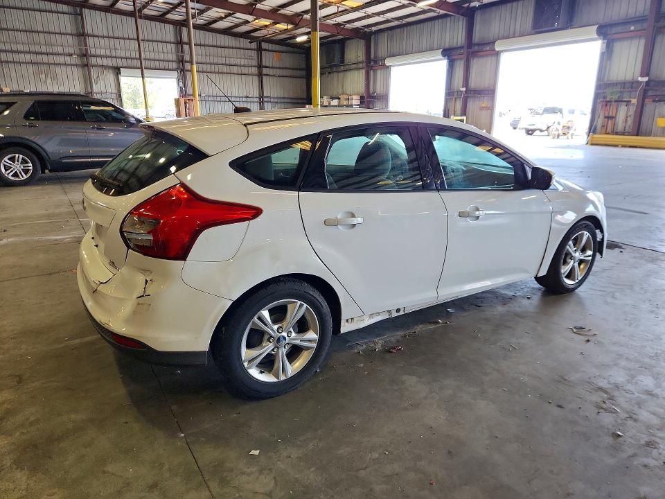 Photo 3 from auction – 2013 FORD FOCUS with VIN 1FADP3K27DL266297