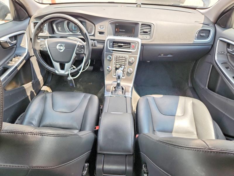 Photo 8 from auction – 2015 VOLVO S60 with VIN YV140MFB9F2316165